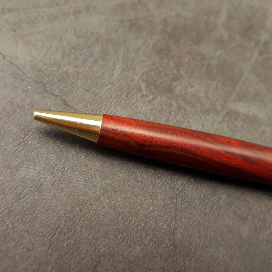 bút gỗ trắc