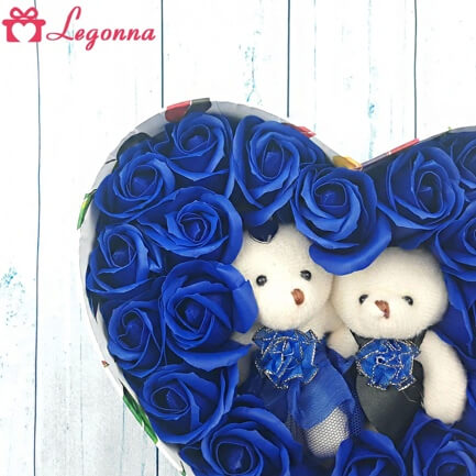 hoa hồng sáp 2 gấu màu xanh