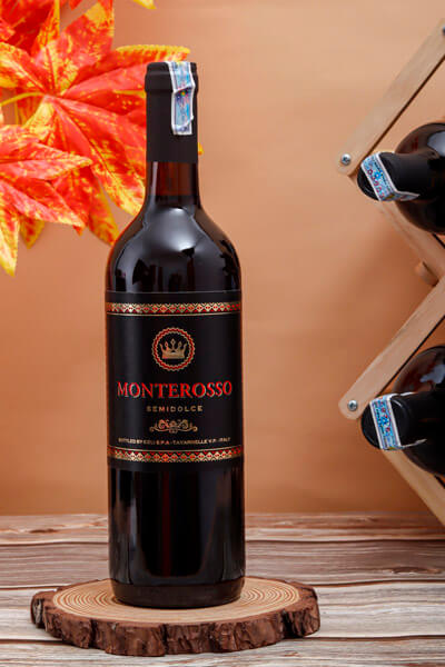 Rượu vang Monte Rosso