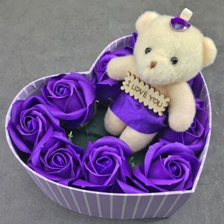 hoa hồng sáp hộp tim 1 gấu màu tím