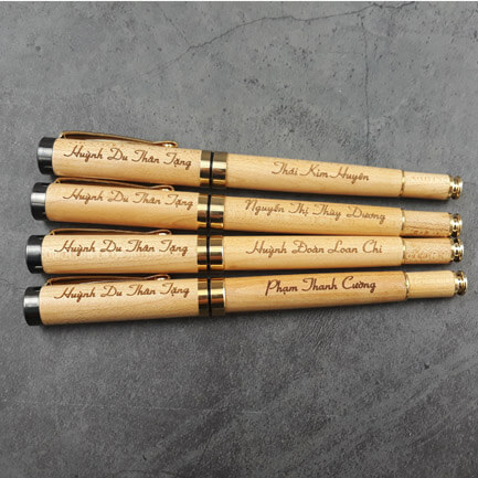 bút gỗ khắc tên nắp đậy, gỗ maple bg01