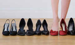 Tặng giày cho bạn gái có ý nghĩa gì, có nên tặng hay không?